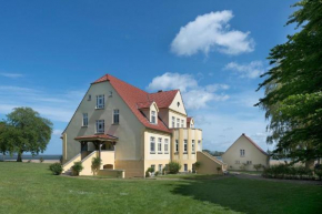 Wohnung im Erdgeschoss des Gutshauses
